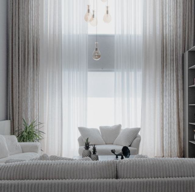 canape tissu salon interieur Photo d'illustration : canape tissu salon interieur